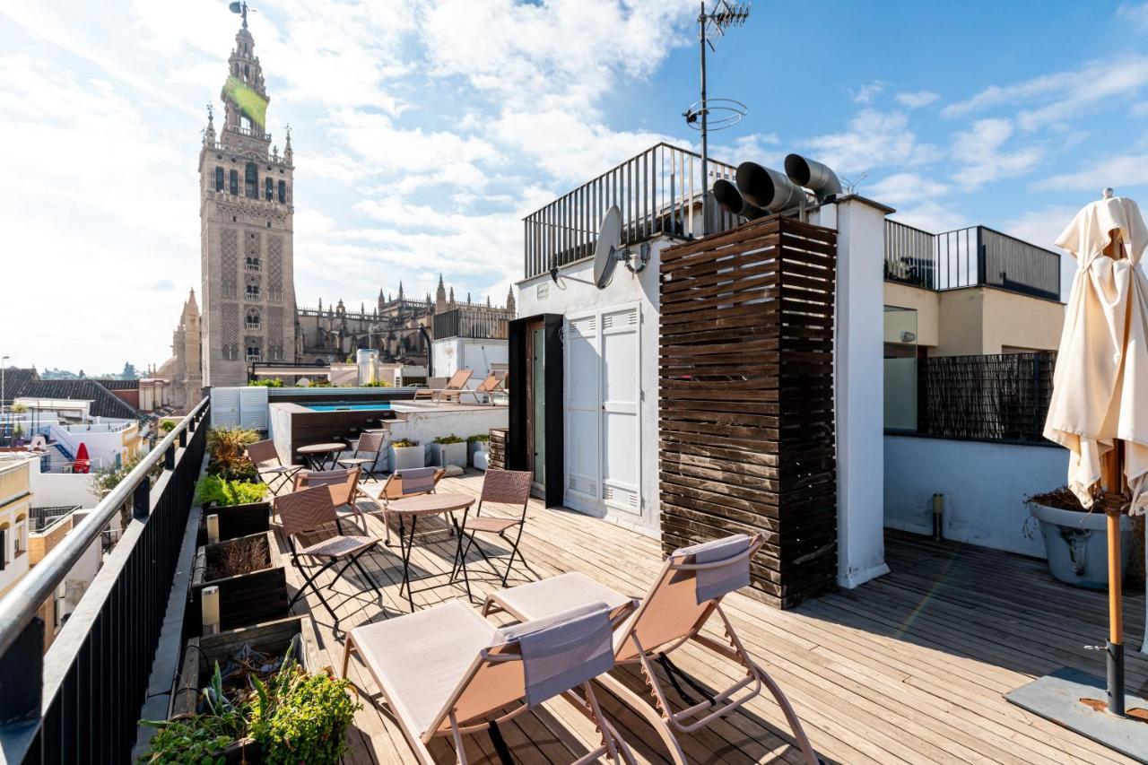 Cathedral Apartment, First Floor Seville Exterior photo